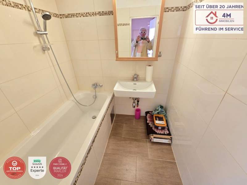 Penthouse Wien: Bad mit Wanne Bad mit Wanne