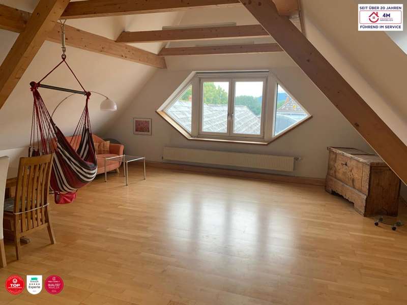 Dachgeschosswohnung Krems an der Donau: Wohnzimmer Wohnzimmer