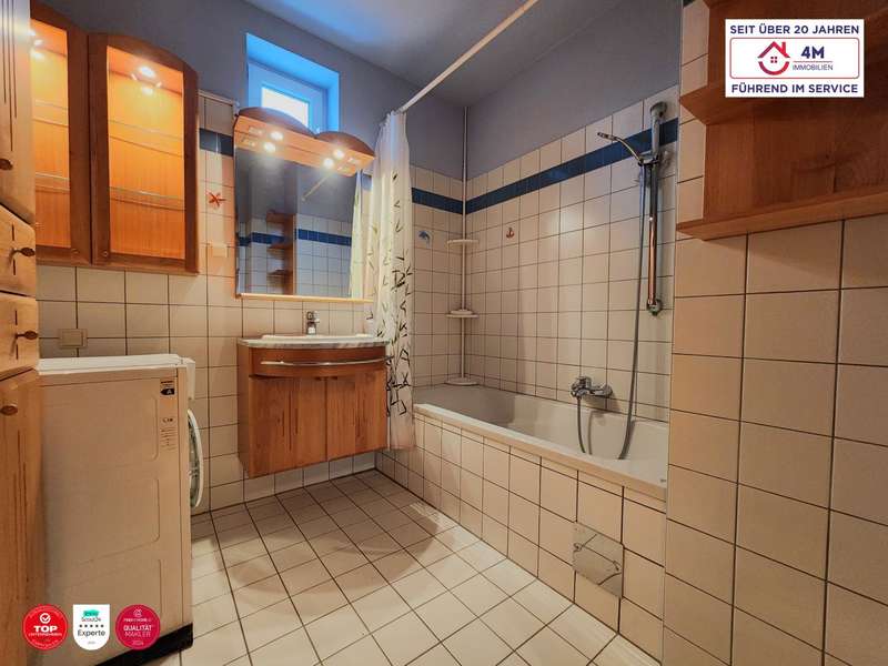 Eigentumswohnung Königstetten: Badezimmer Badezimmer