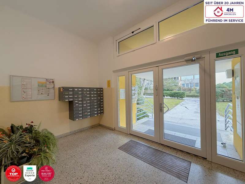 Eigentumswohnung Baden: Eingang Eingang