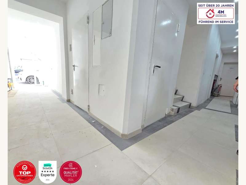 Eigentumswohnung Wien: Stiegenflur Stiegenflur