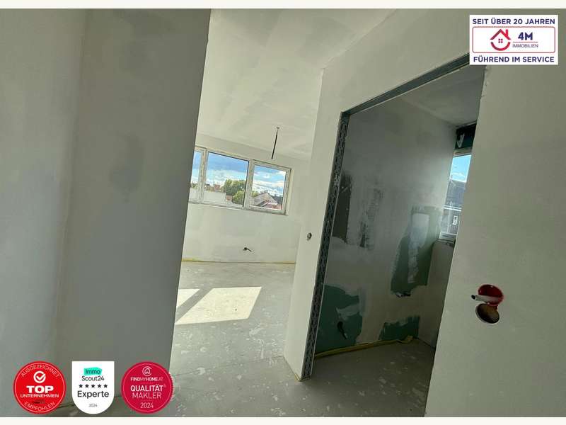 Schrankraum & Badezimmer