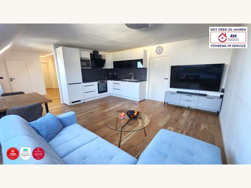 Dachgeschosswohnung Wien: Wohnküche Wohnküche