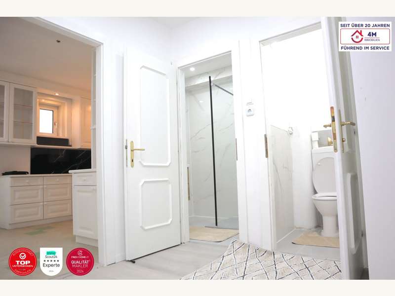 Eigentumswohnung Wien: Vorraum & Bad & WC Vorraum & Bad & WC