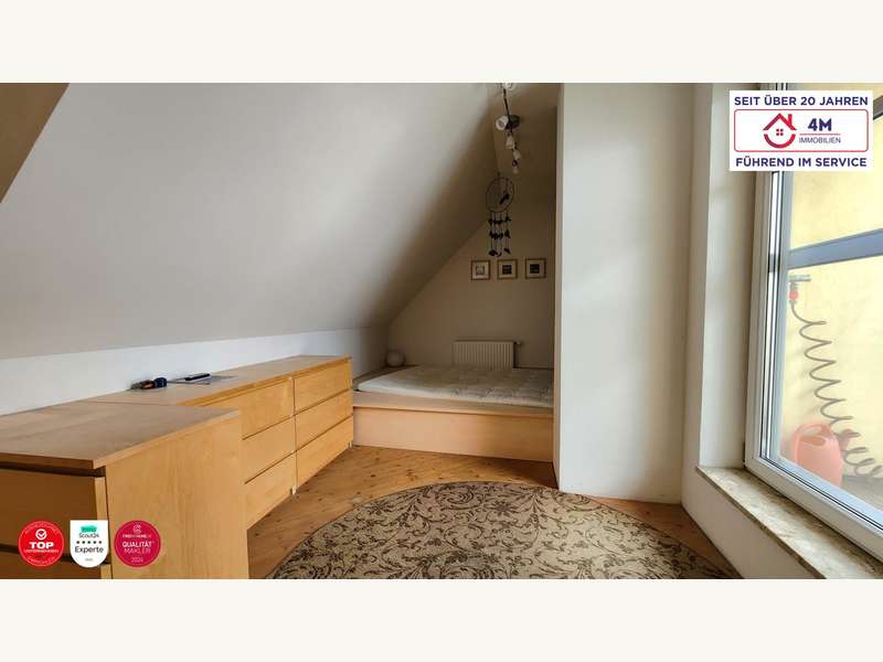 Dachgeschosswohnung Tulln an der Donau: Zimmer 2 oben Zimmer 2 oben