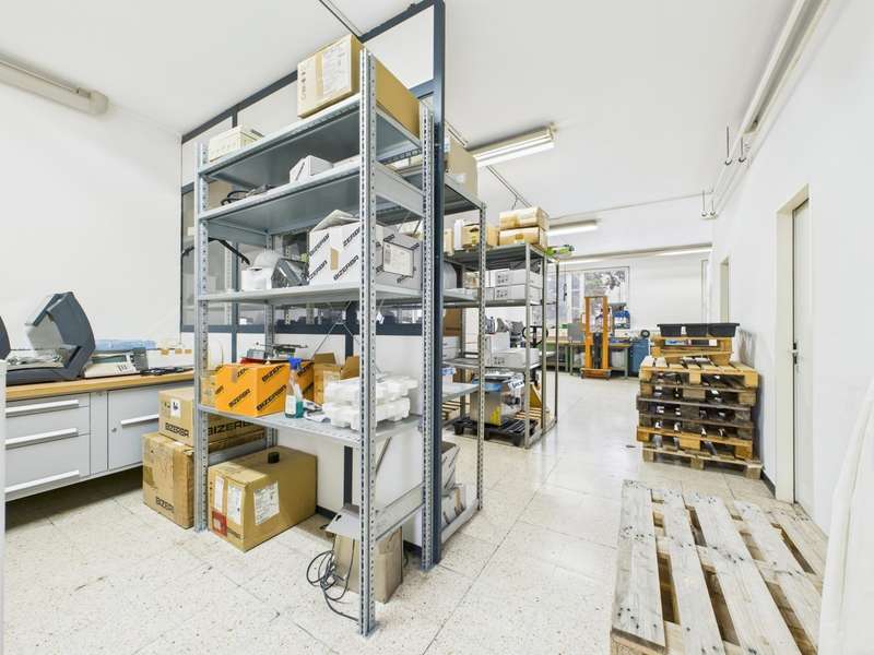 Büro Linz: CAM04191G0-PR0062-STILL007 CAM04191G0-PR0062-STILL007