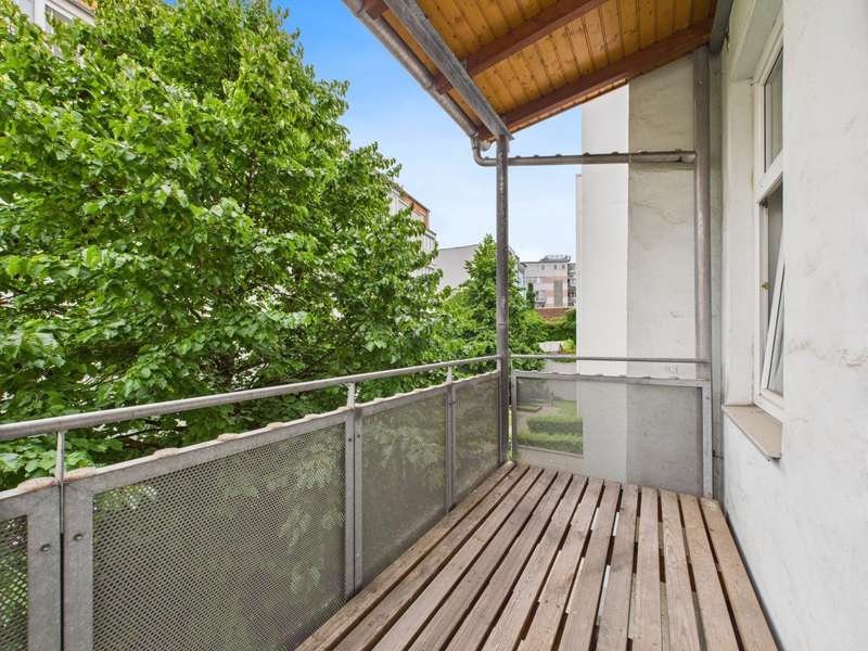 Büro Linz: CAM04191G0-PR0046-STILL002 CAM04191G0-PR0046-STILL002