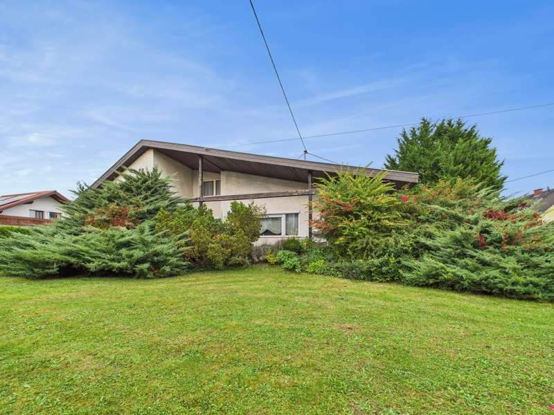 CAM04191G0-PR0063-STILL029