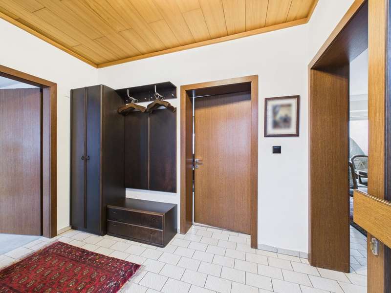 CAM04191G0-PR0063-STILL007