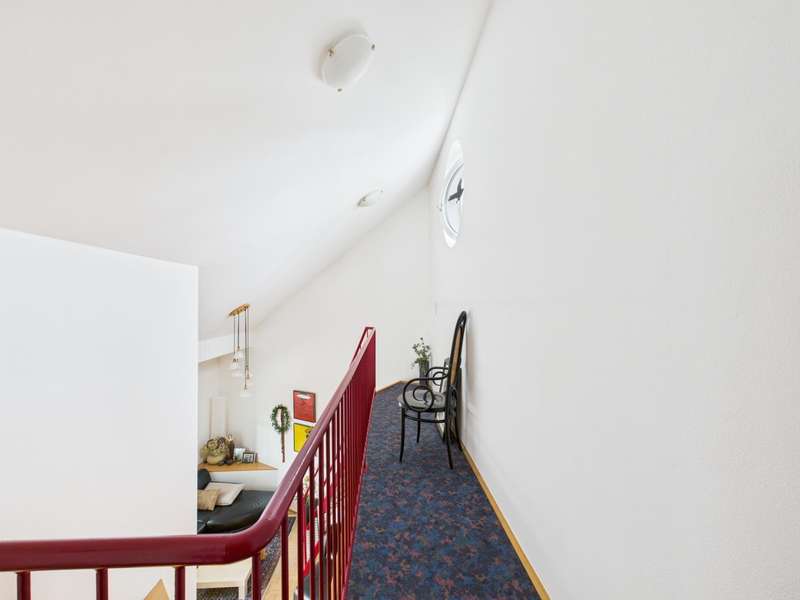 CAM04191G0-PR0058-STILL010