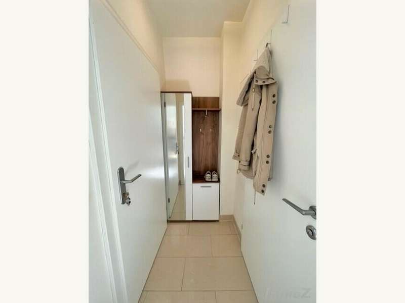 Mietwohnung Graz: Vorraum mit Garderobe Vorraum mit Garderobe