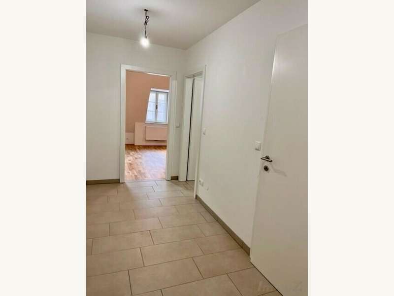 Maisonette Graz: Vorzimmer im 2. OG Vorzimmer im 2. OG