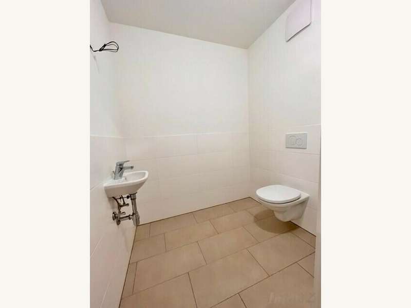 Maisonette Graz: WC mit Handwaschbecken WC mit Handwaschbecken