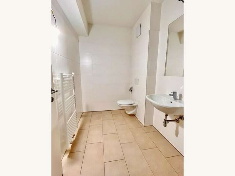 Maisonette Graz: Bad mit WC Bad mit WC