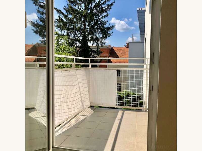 Mietwohnung Graz: Balkon Balkon