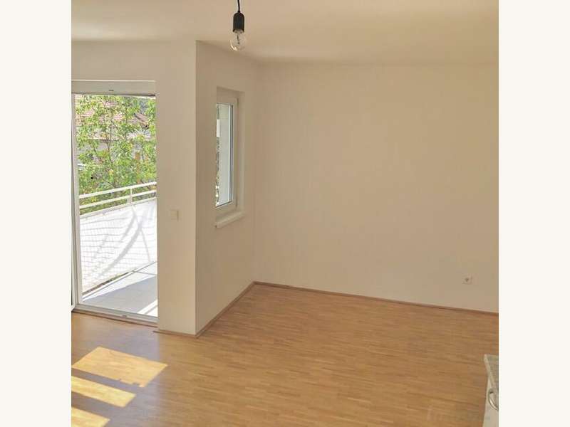 Mietwohnung Graz: praktische Schlafnische (Bett 1,40 m Kasten möglich) praktische Schlafnische (Bett 1,40 m Kasten möglich)