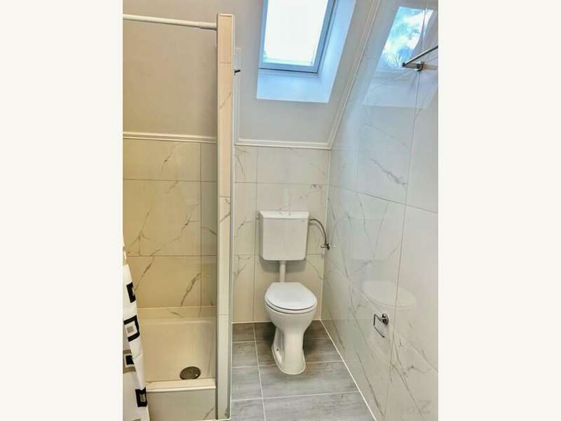 Mietwohnung Graz: ...WC und Fenster ...WC und Fenster