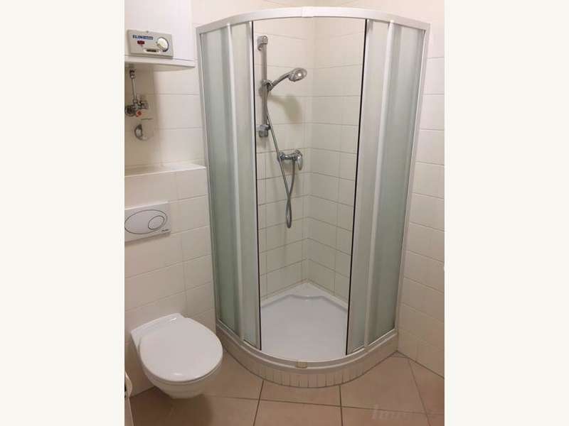 und WC