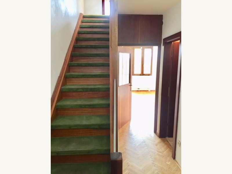 Maisonette Graz: Treppe ins 3.OG Treppe ins 3.OG