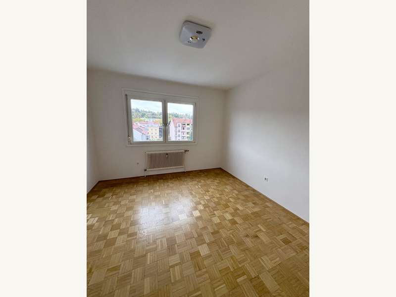 Mietwohnung Graz: 1 Zimmer hofseitig 1 Zimmer hofseitig