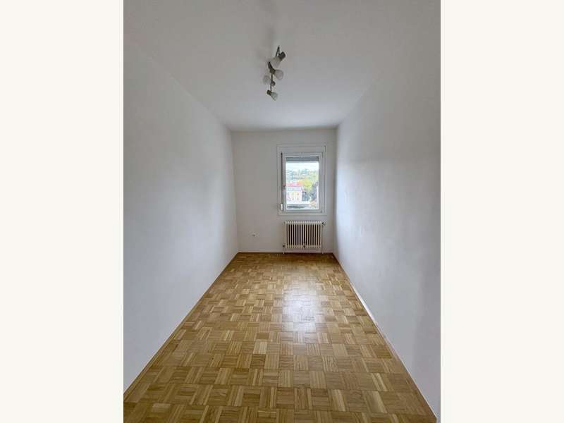 Mietwohnung Graz: 2 Zimmer hofseitig 2 Zimmer hofseitig