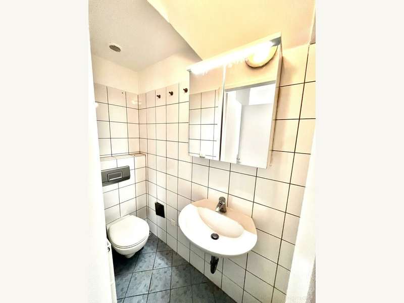 Dachgeschosswohnung Graz: Bad-Wc Bad-Wc
