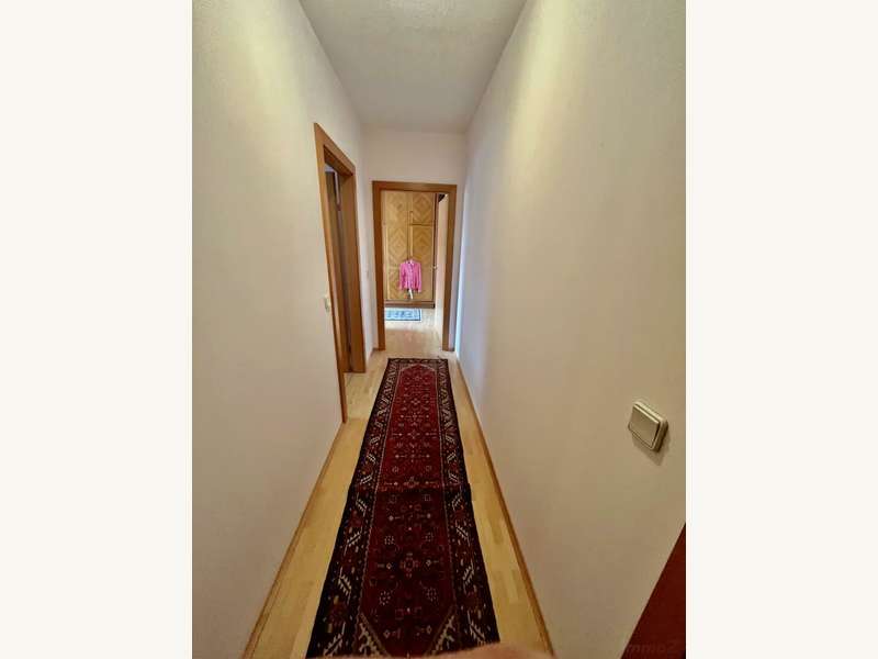 Mietwohnung Graz: Diele zwischen den Zimmern Diele zwischen den Zimmern