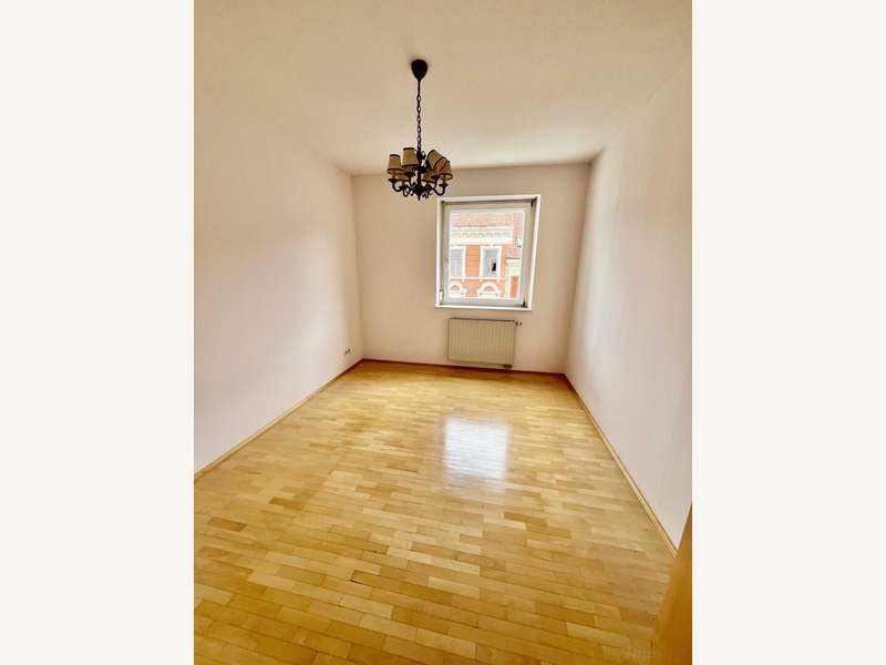 Mietwohnung Graz: Büro Büro