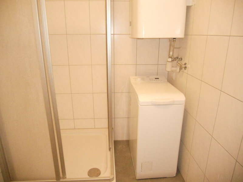 Bad mit Waschmaschinenanschluß