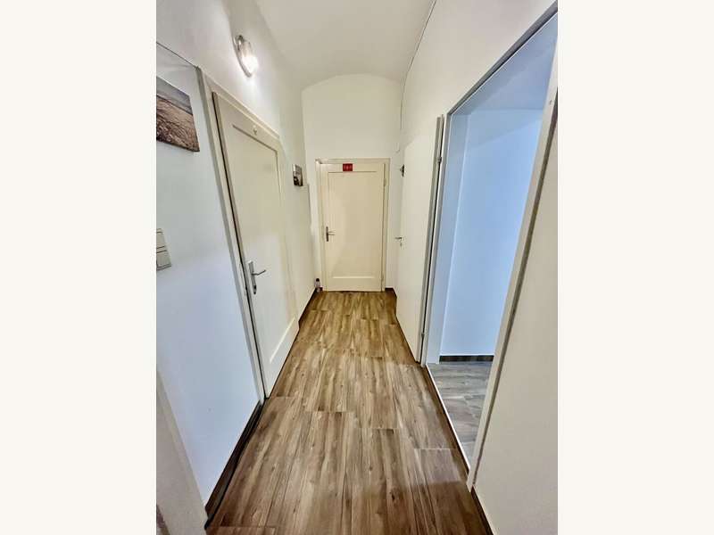 Eigentumswohnung Graz: Vorraum- Stiegenhaus Vorraum- Stiegenhaus