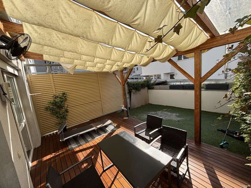 Maisonette Graz: Überdachte Terrasse Überdachte Terrasse