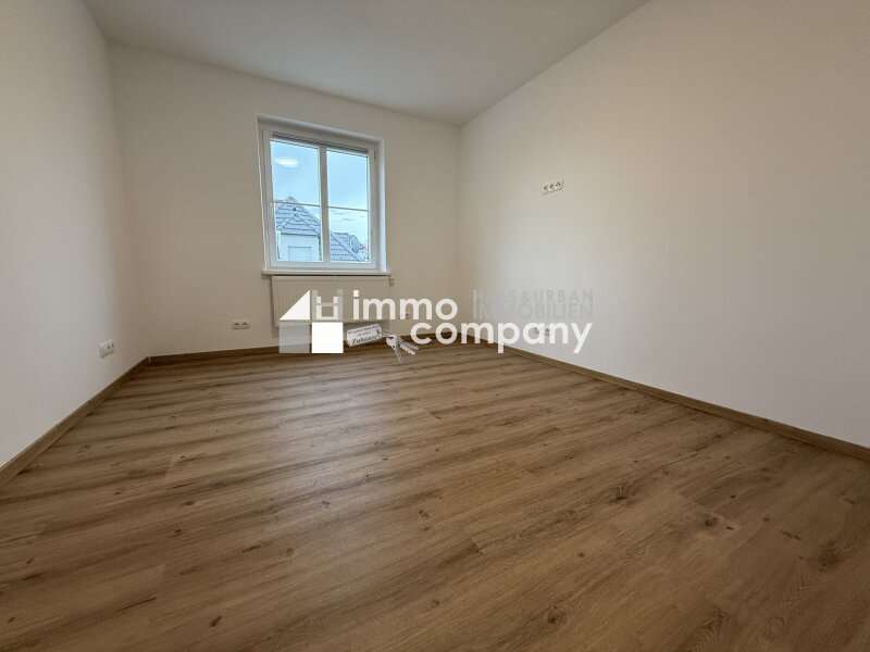 Mehrfamilienhaus Wiener Neustadt: Wohnung Wohnung