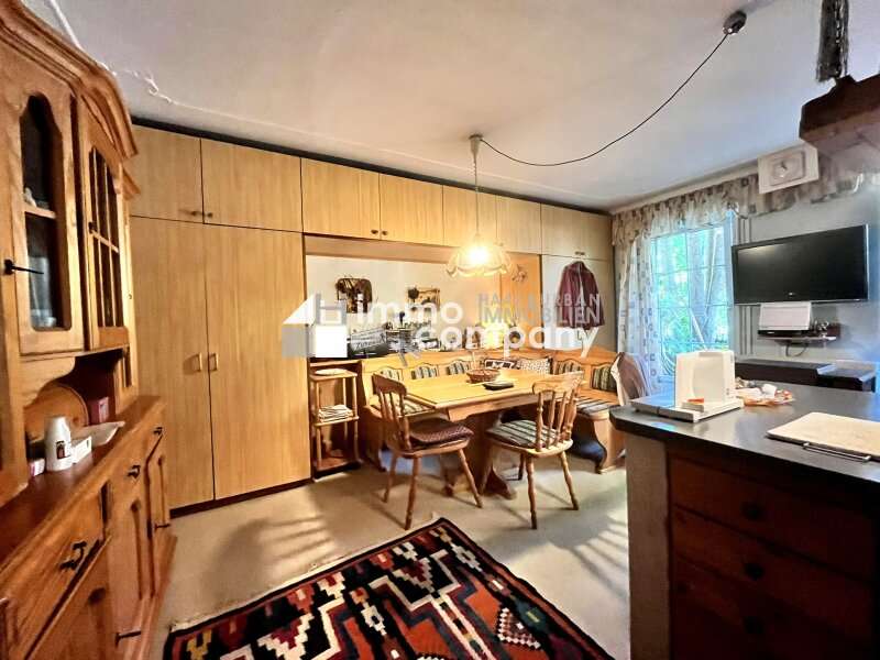Einfamilienhaus Thernberg: Küche mit Essplatz Küche mit Essplatz