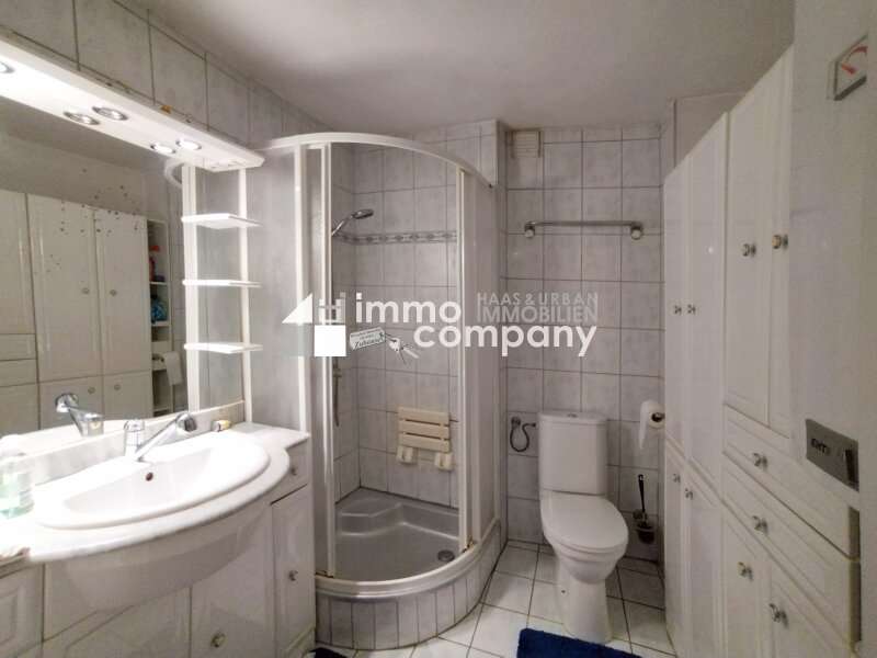 Haus Hundsheim: Badezimmer Badezimmer
