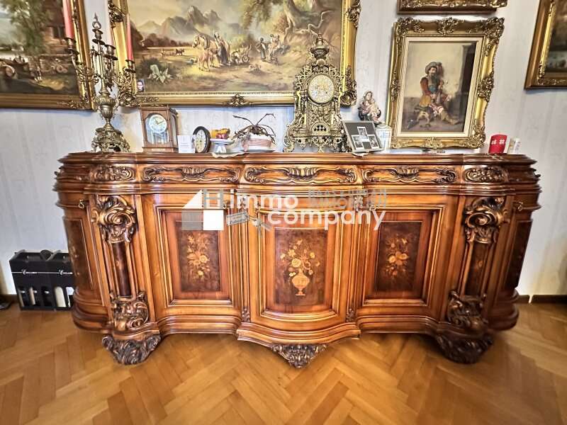 Einfamilienhaus Lassee: Kommode Kommode