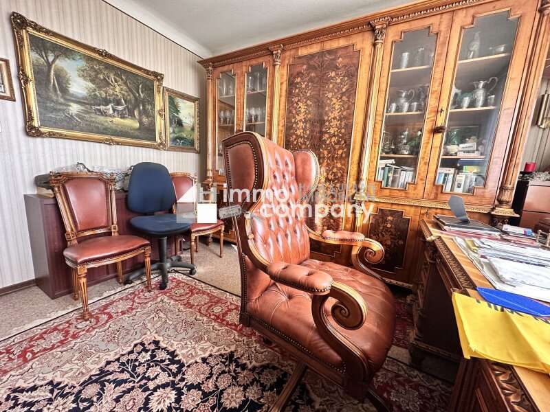 Einfamilienhaus Lassee: Büro Büro