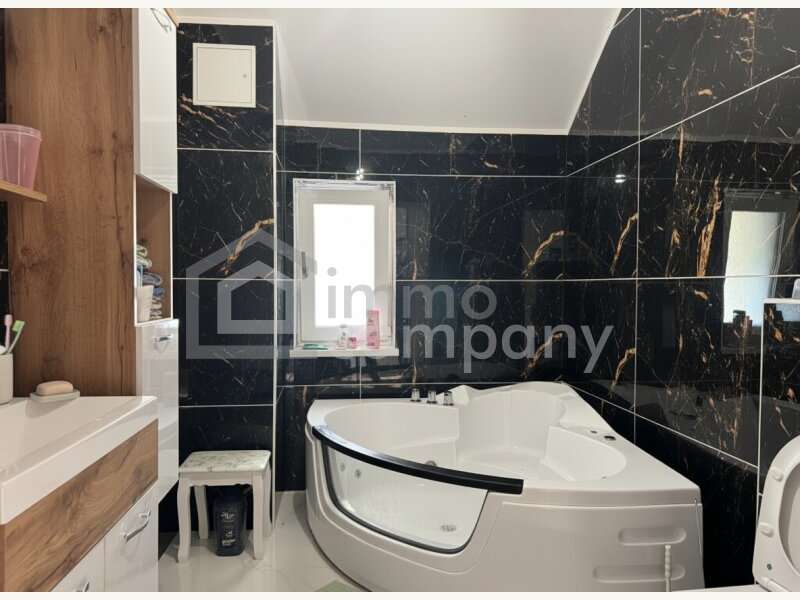 Haus in Neukirchen an der Vöckla - Bild 9