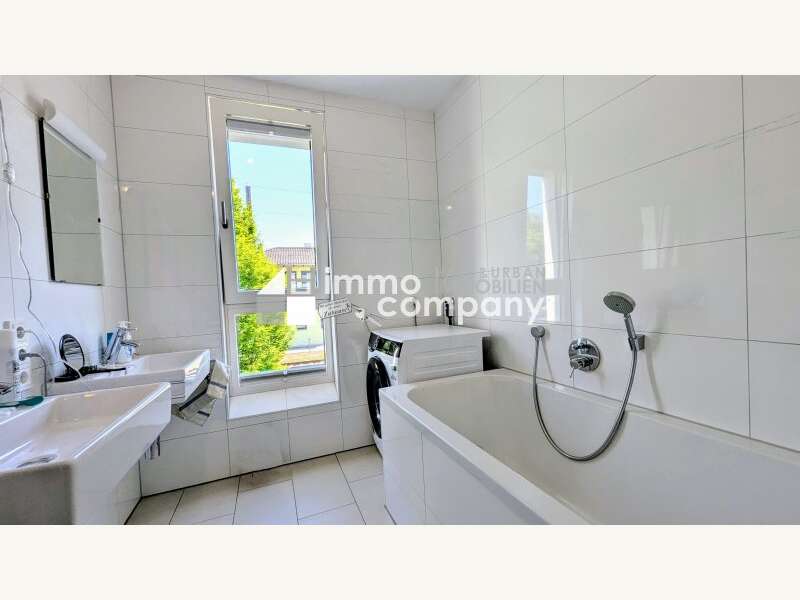 Mietwohnung Lochau: Badezimmer Badezimmer