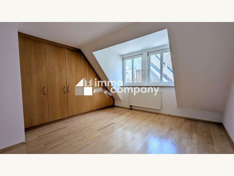 Dachgeschosswohnung Hohenems: Schlafzimmer 1 Schlafzimmer 1
