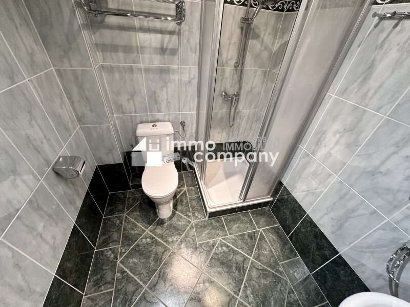 Mietwohnung Lassee: Badezimmer Badezimmer