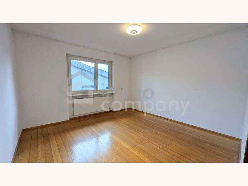 Dachgeschosswohnung Dornbirn: Schlafzimmer 1 Schlafzimmer 1