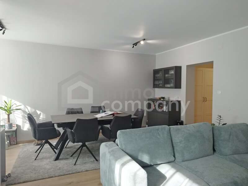 Eigentumswohnung Bruck an der Leitha: Wohnzimmer_Essbereich Wohnzimmer_Essbereich