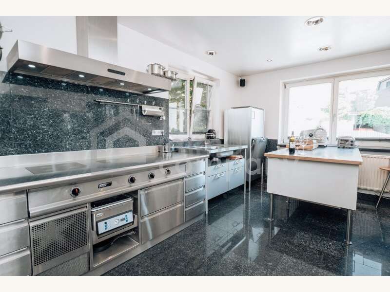 Eigentumswohnung Schwaz: Profi Küche by Bulthaup Profi Küche by Bulthaup