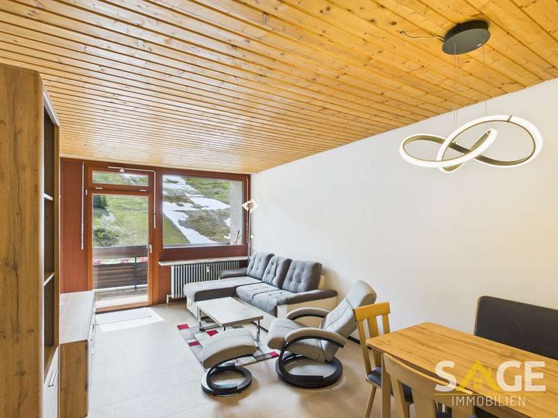 Eigentumswohnung Maria Alm: Wohnraum mit Balkon Wohnraum mit Balkon