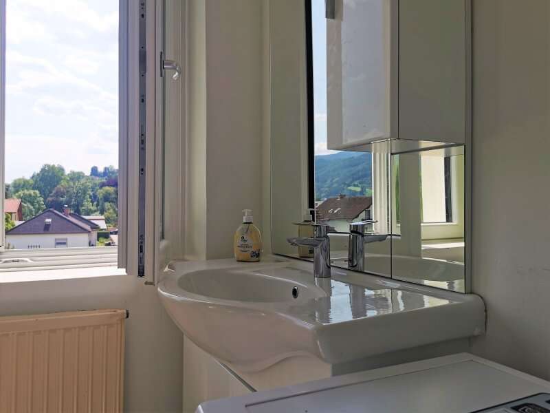 Eigentumswohnung Sankt Barbara im Mürztal: 15779-Dusche mit Fenster 15779-Dusche mit Fenster