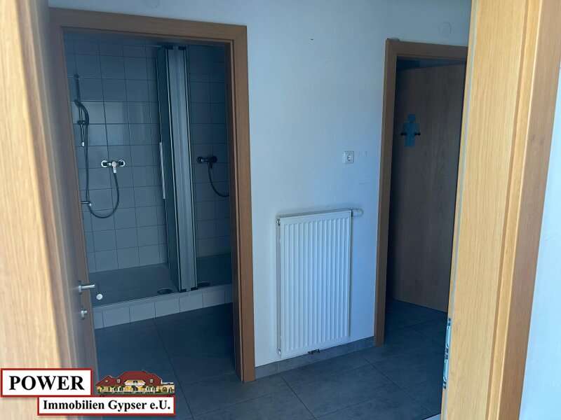 Praxisfläche in Schalchen - Bild 3 Praxisfläche in Schalchen - Bild 3