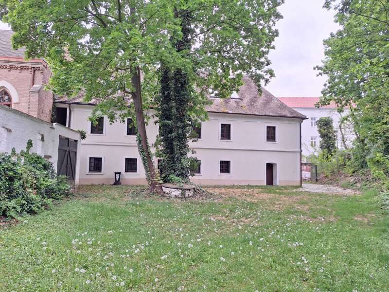 Zweifamilienhaus in Hollabrunn - Bild 2