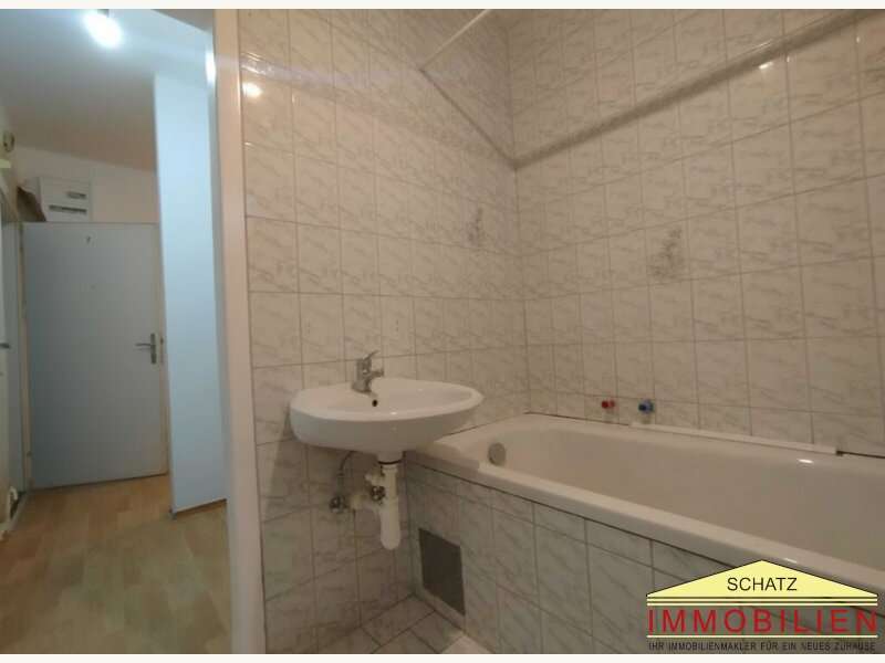 Mietwohnung Berndorf: Badezimmer Badezimmer