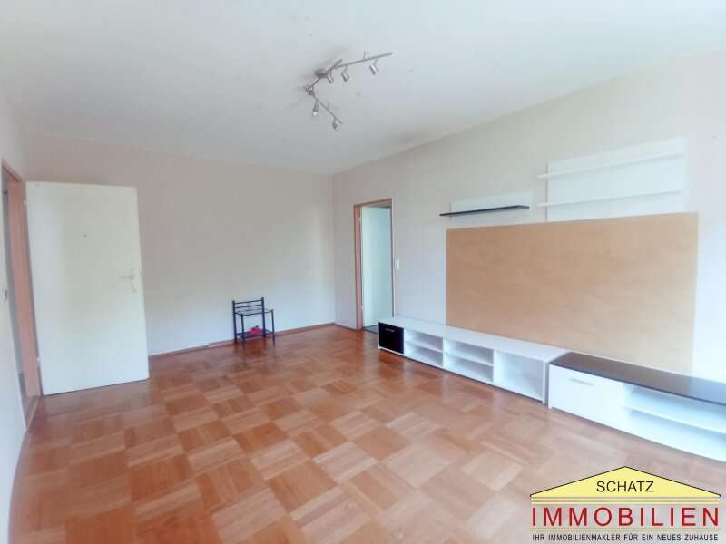 Eigentumswohnung Pottenstein: Wohnzimmer Wohnzimmer