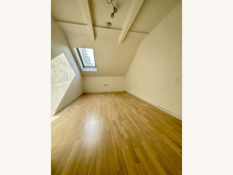 Dachgeschosswohnung in Klagenfurt - Bild 5 Dachgeschosswohnung in Klagenfurt - Bild 5